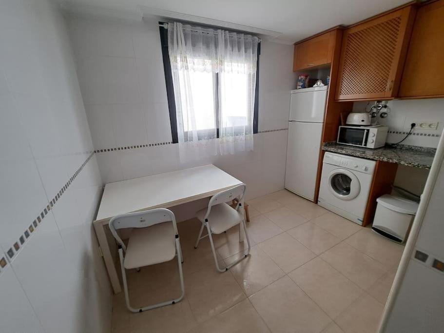 Apartamento En オロペサ・デル・マール エクステリア 写真
